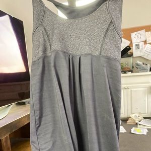 old navy workout tank top